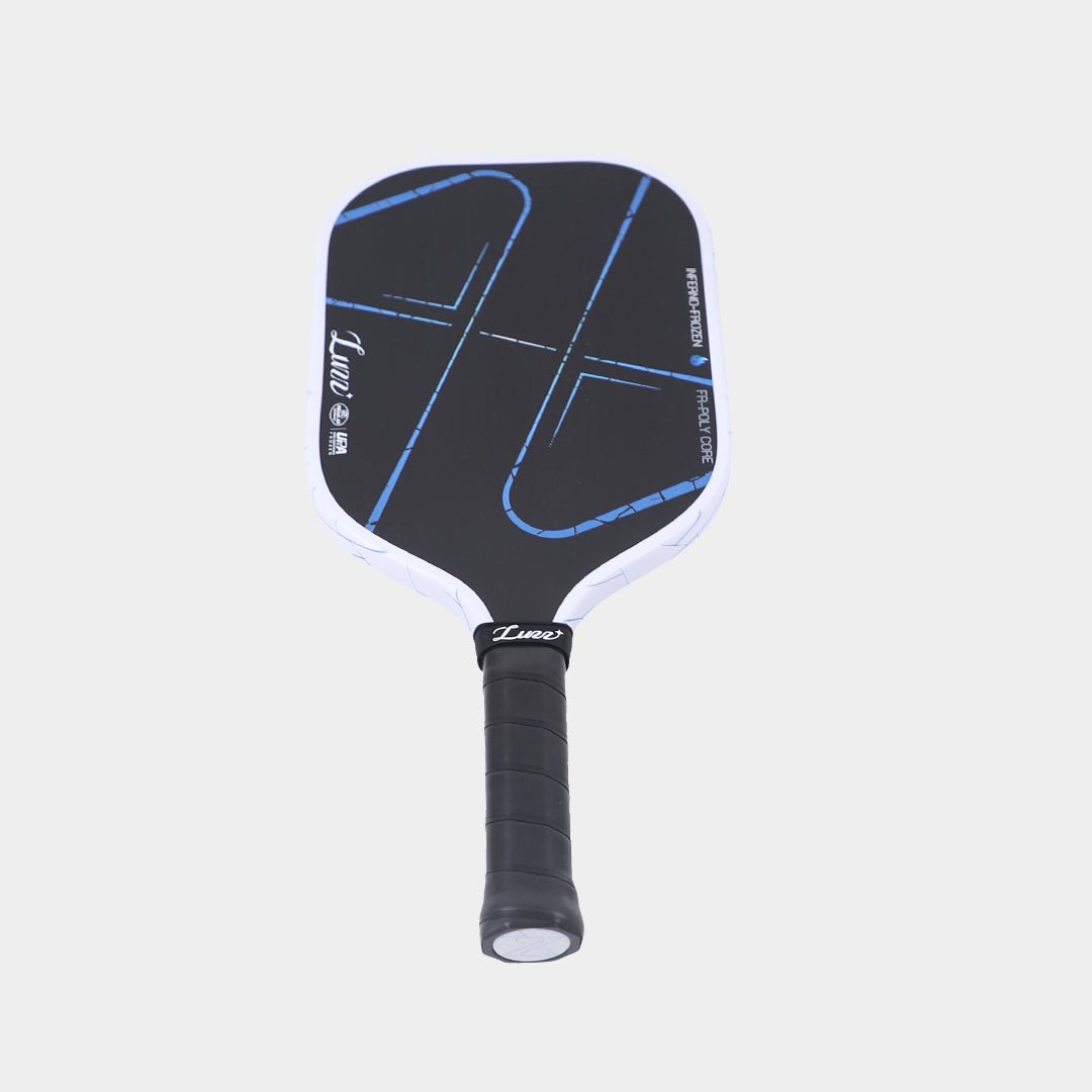 Handle-forward perspective view of the paddle.